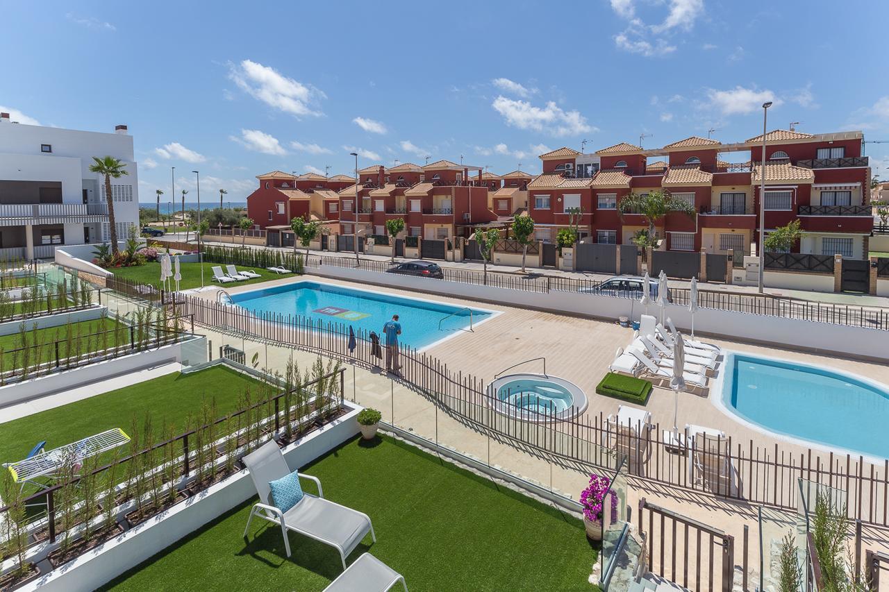 La Belle Plage By Mar Holidays Pilar de la Horadada Exterior foto